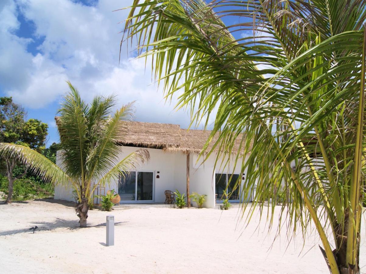 Hotel The Secret Garden Koh Rong Pagoda Beach Esterno foto