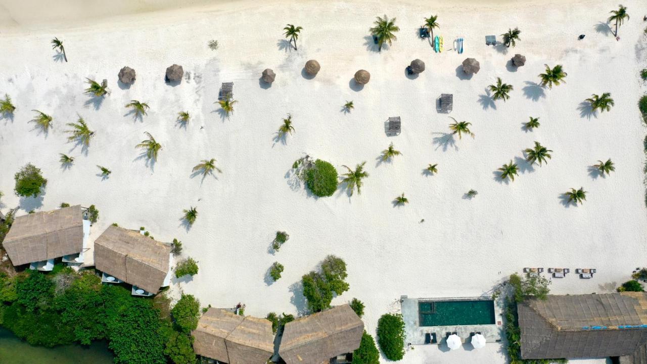 Hotel The Secret Garden Koh Rong Pagoda Beach Esterno foto
