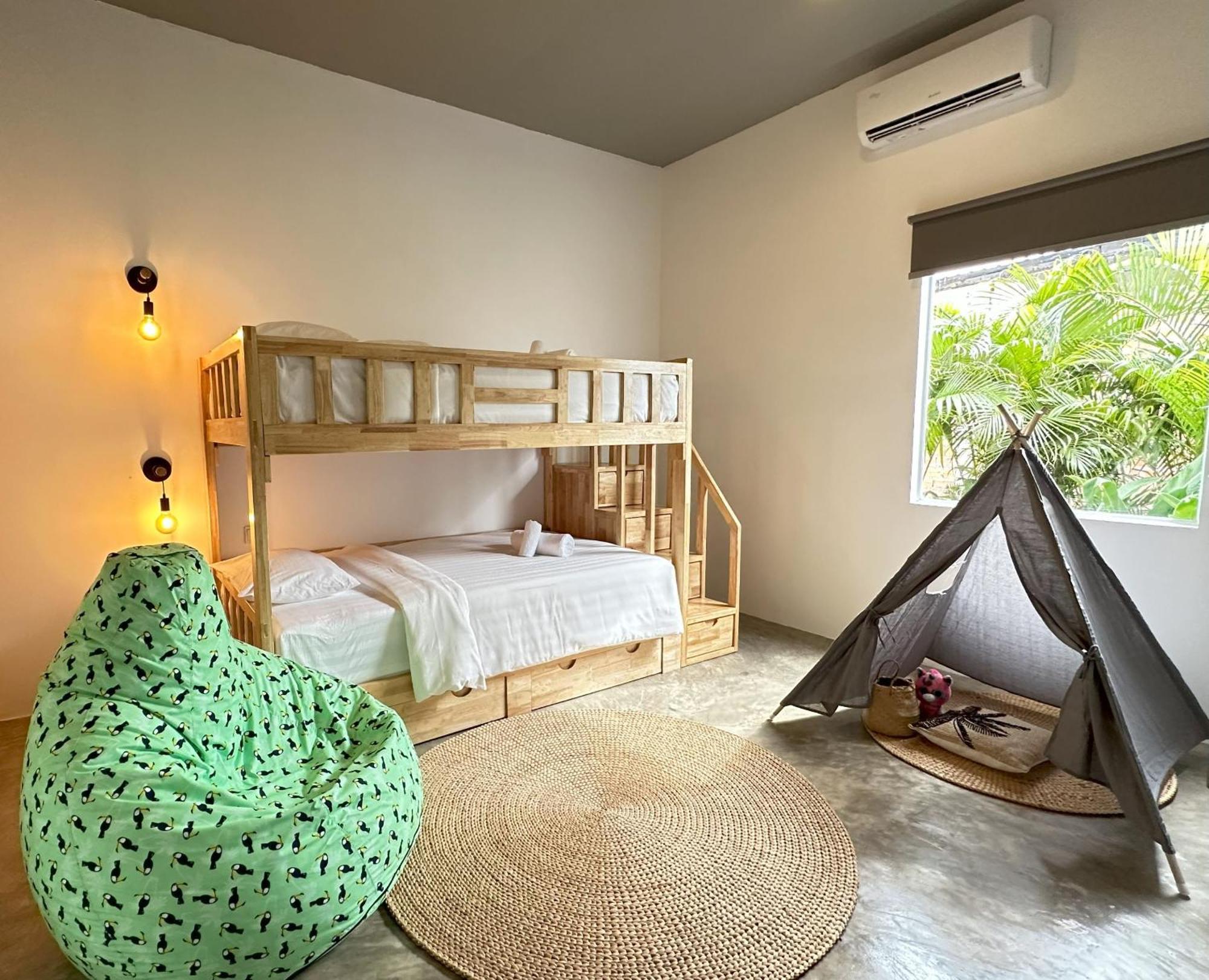 Hotel The Secret Garden Koh Rong Pagoda Beach Esterno foto